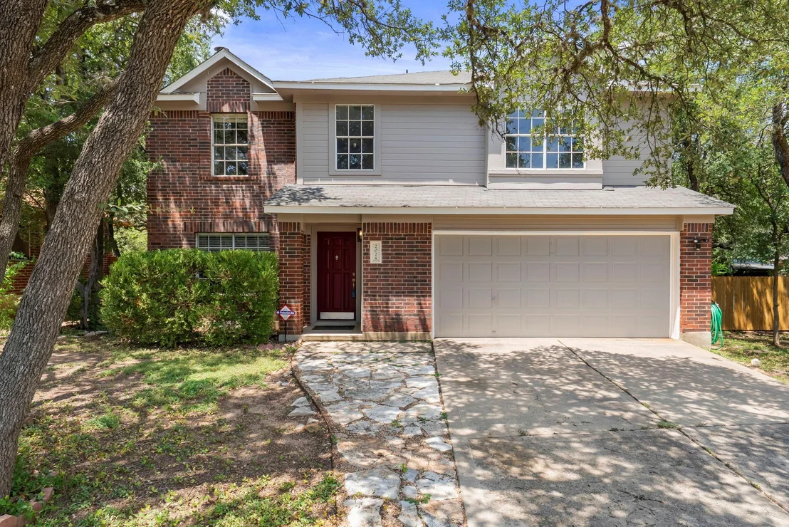 Photo of 2028 Desco DR