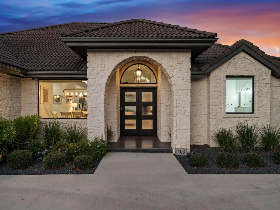 Photo of 103 Waters Edge