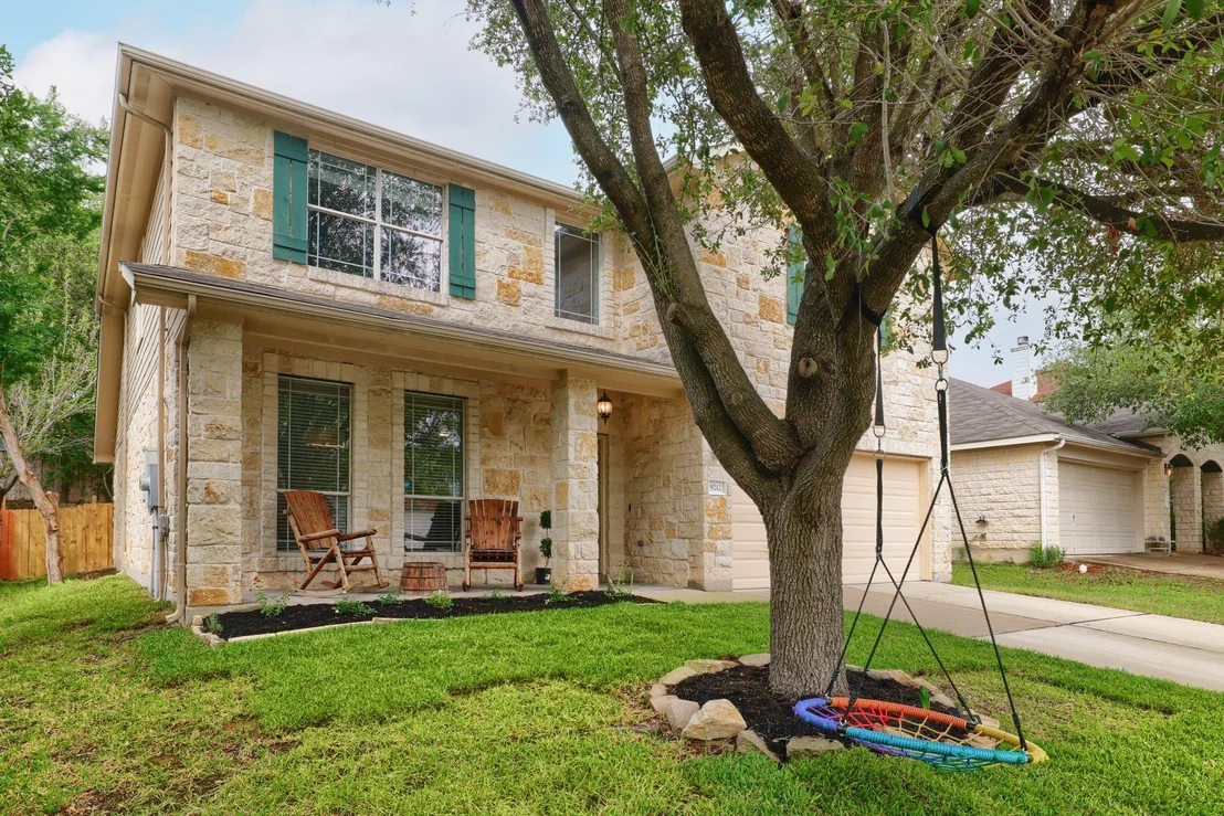 Photo of 9212 Pioneer Forest DR