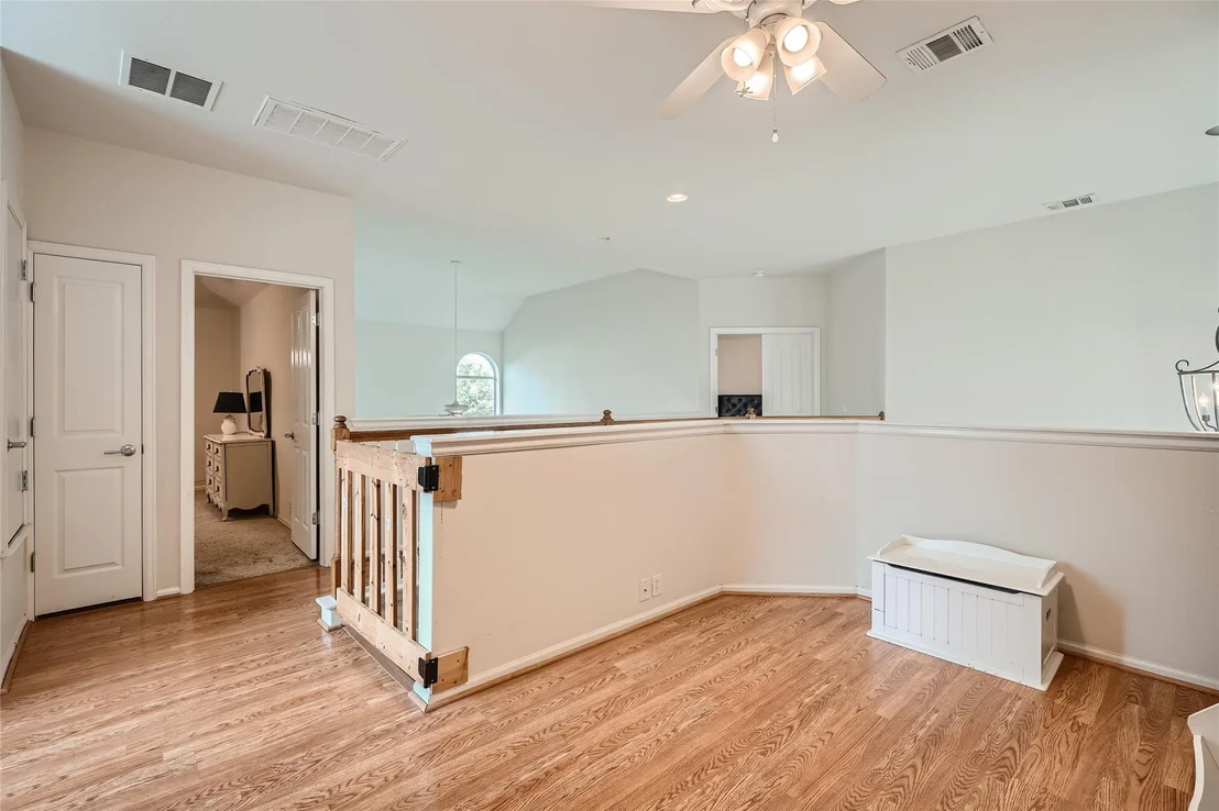 Photo of 269 Camelia PKWY