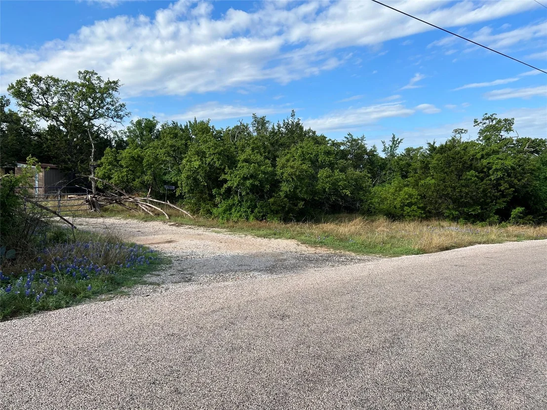 Photo of 220 Rocky RD