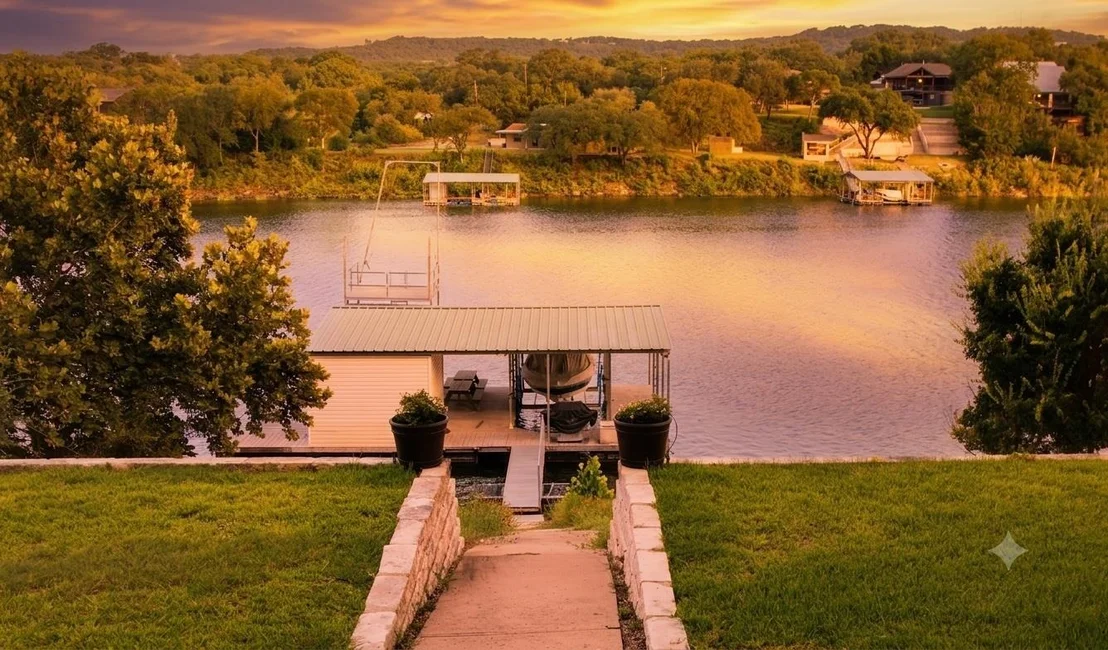 Photo of 10802 Beach RD