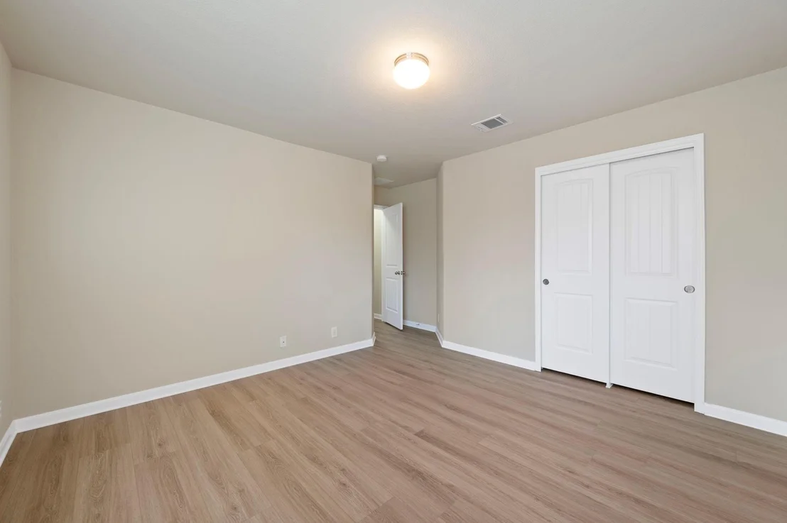 Photo of 512 Glacial Stream LN