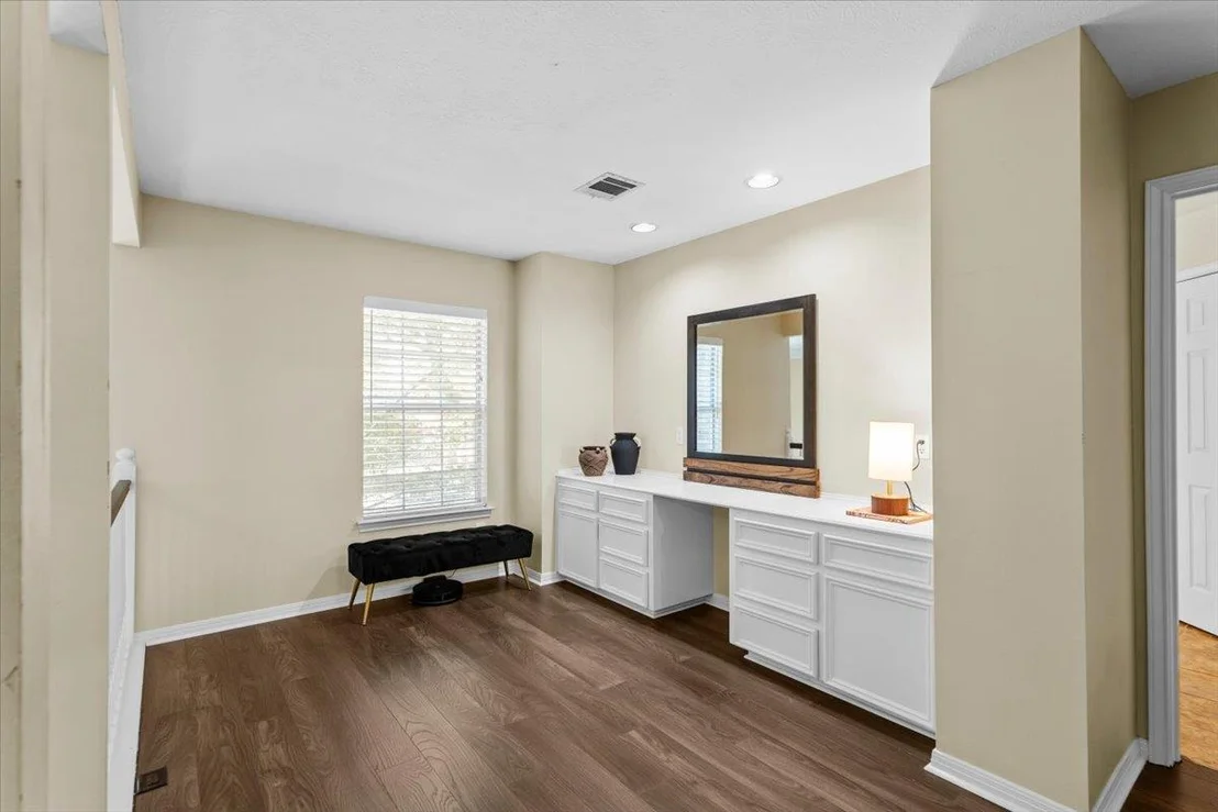 Photo of 10116 Pinehurst DR