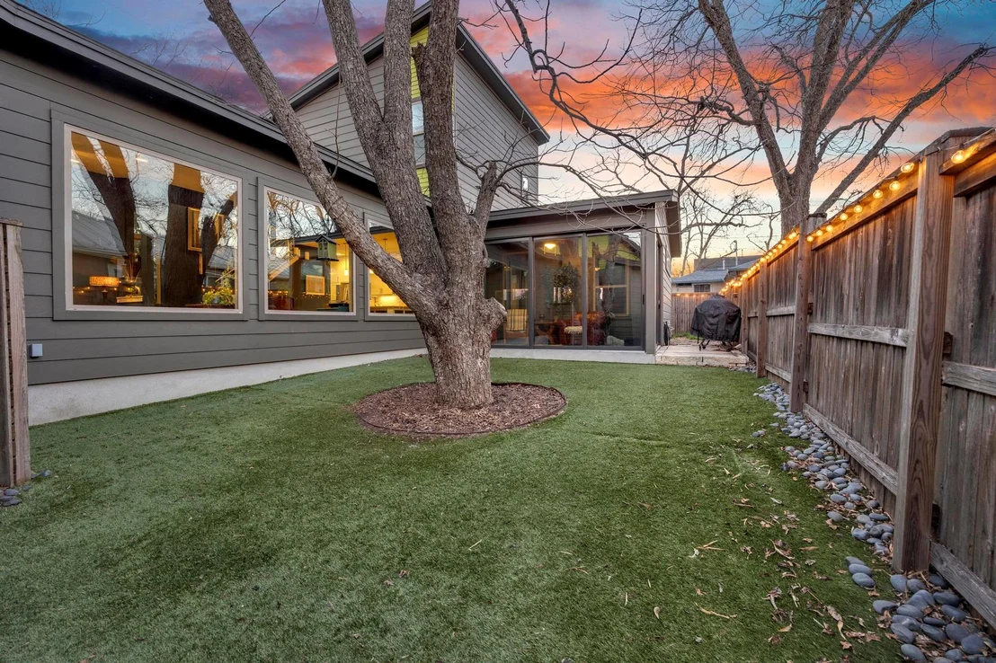 Photo of 4404 Clarkson Ave