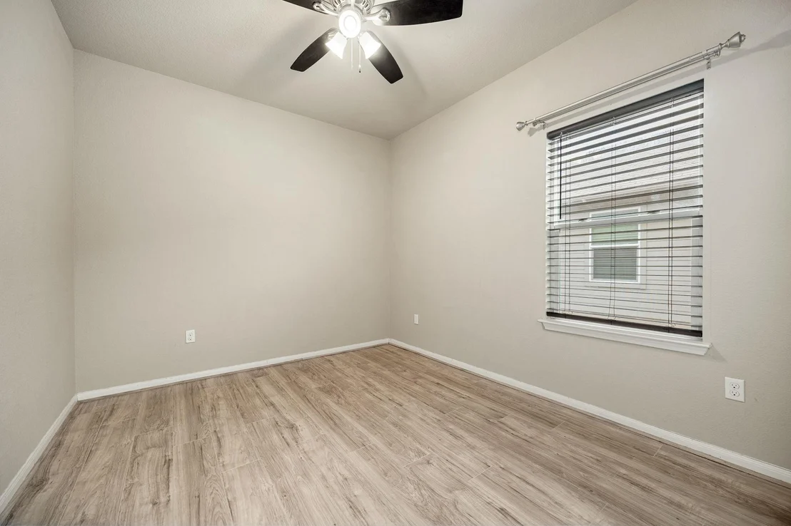 Photo of 152 Cibolo Creek DR