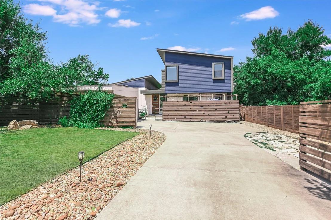 Photo of 2308 Rain Water DR