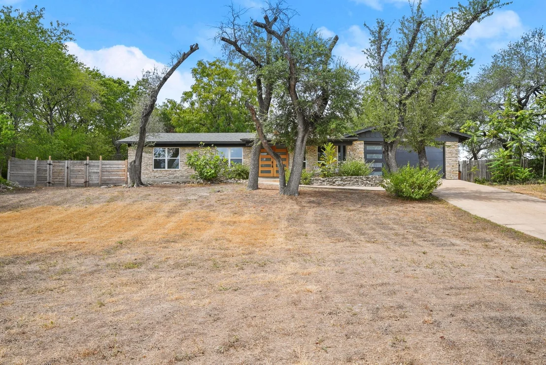 Photo of 11704 Indianhead DR