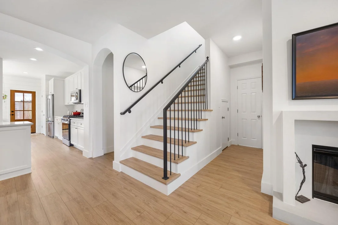 Photo of 2510 Thornton RD