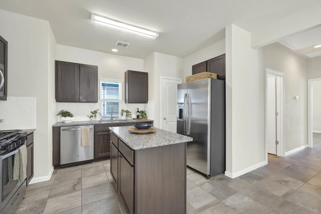 Photo of 109 Bosque DR