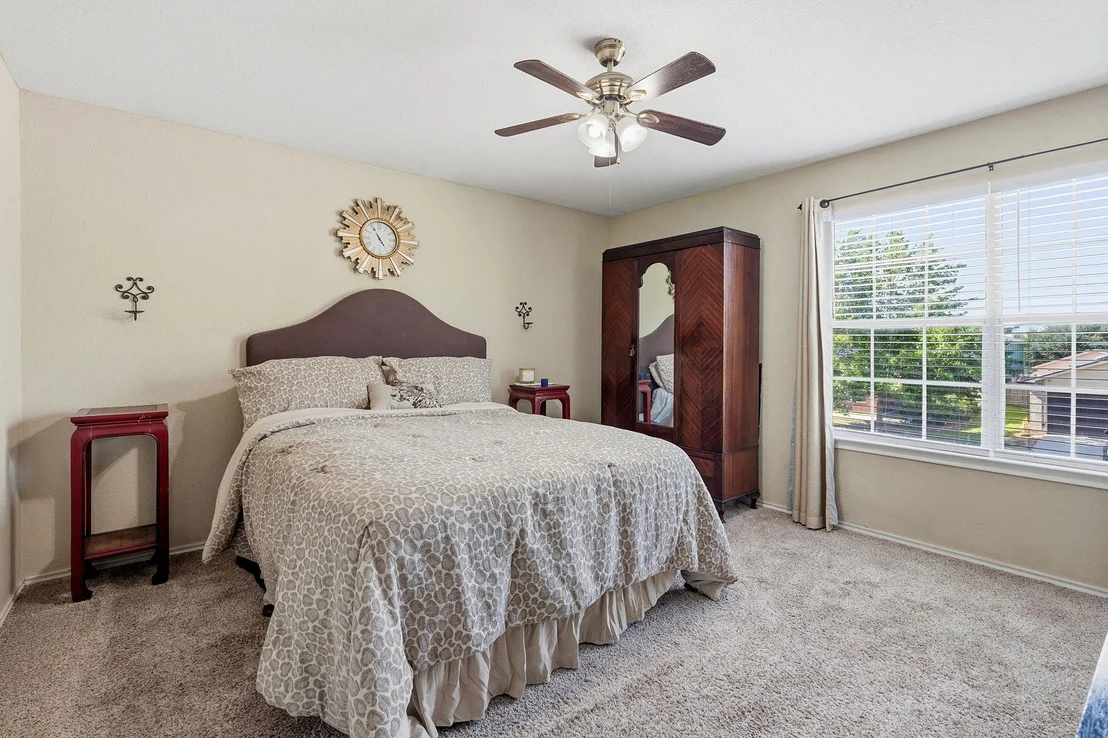 Photo of 12800 Wedding DR