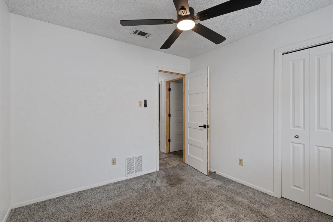 Photo of 1002 Penny LN