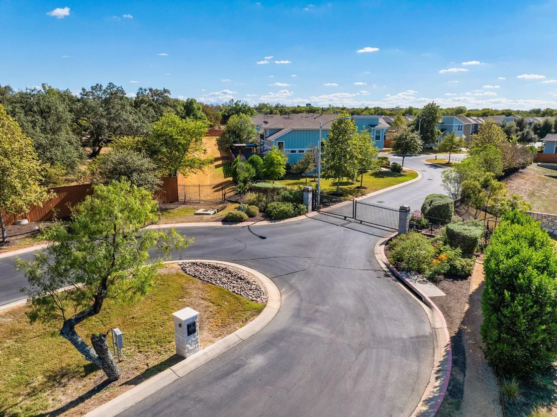 Photo of 5909 Swayden LN