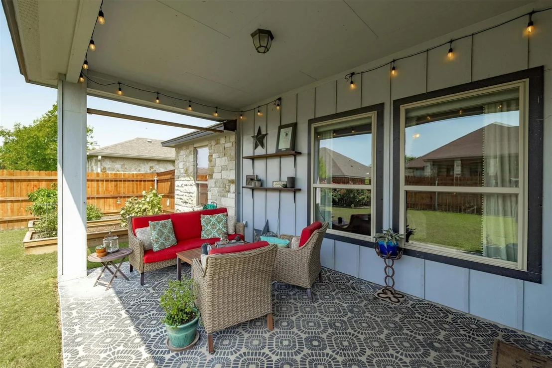 Photo of 212 Derek LN