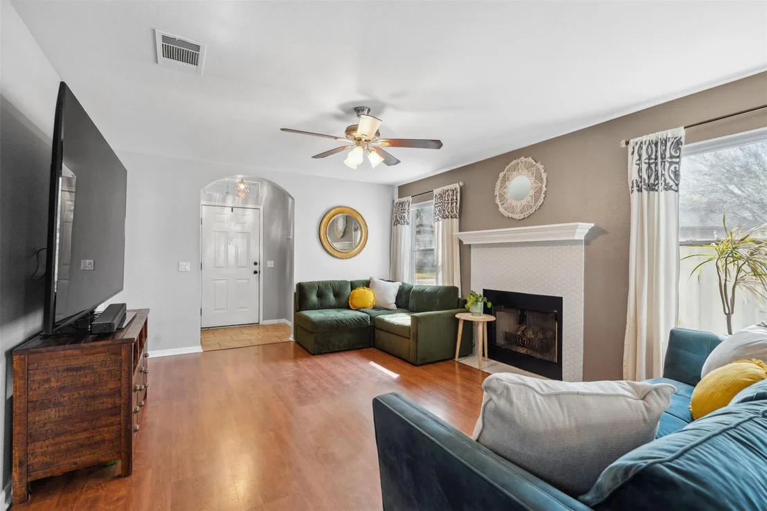 Photo of 100 Osage CT