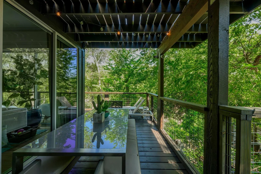 Photo of 7643 Parkview CIR