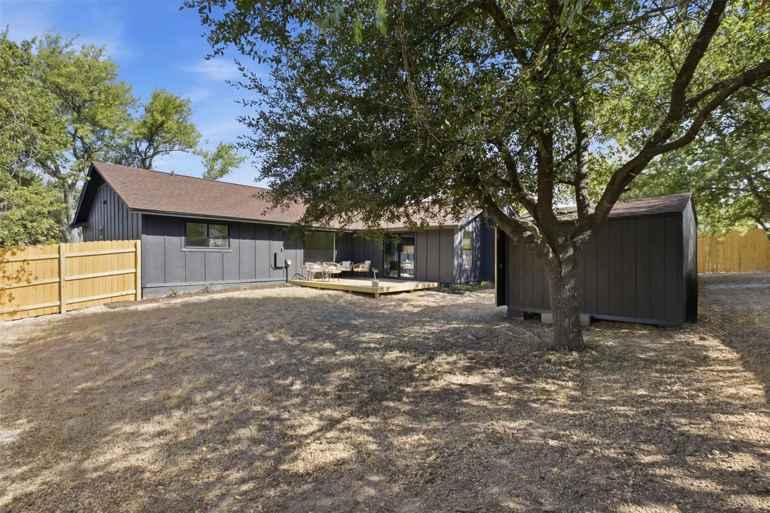 Photo of 5001 Bundyhill DR