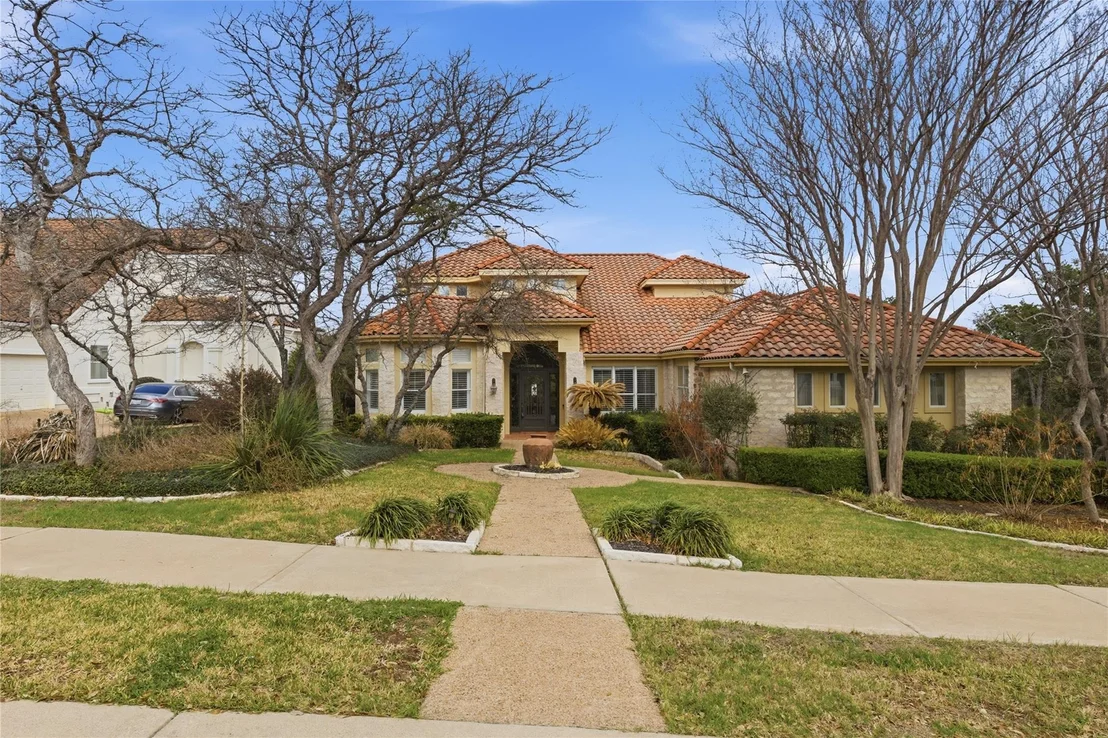 Photo of 4321 Lakeway BLVD