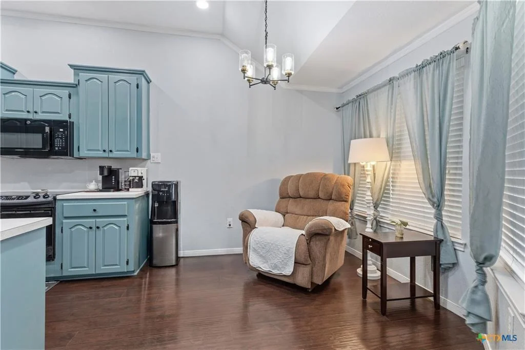 Photo of 1711 Lynx CIR