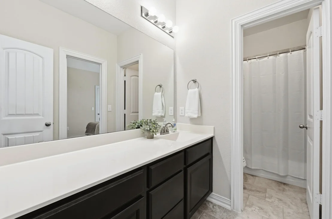 Photo of 344 Betony LOOP
