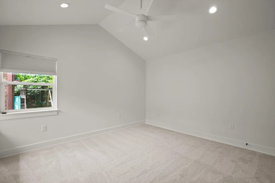 Photo of 1002 Payne Ave