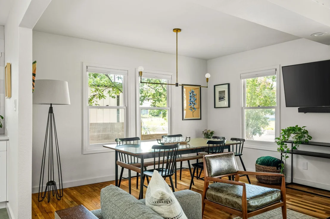 Photo of 909 Ruth Ave