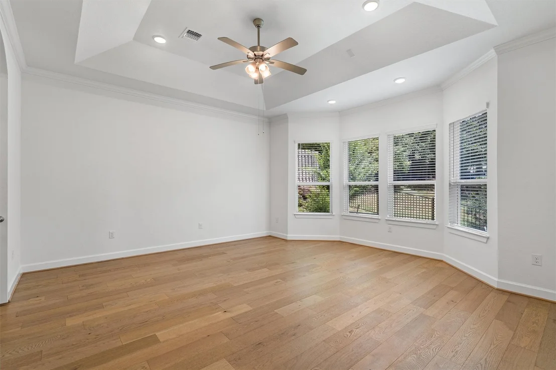 Photo of 15098 Dorothy DR