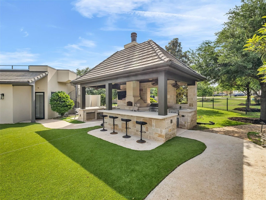 Photo of 11705 Shoreview Overlook