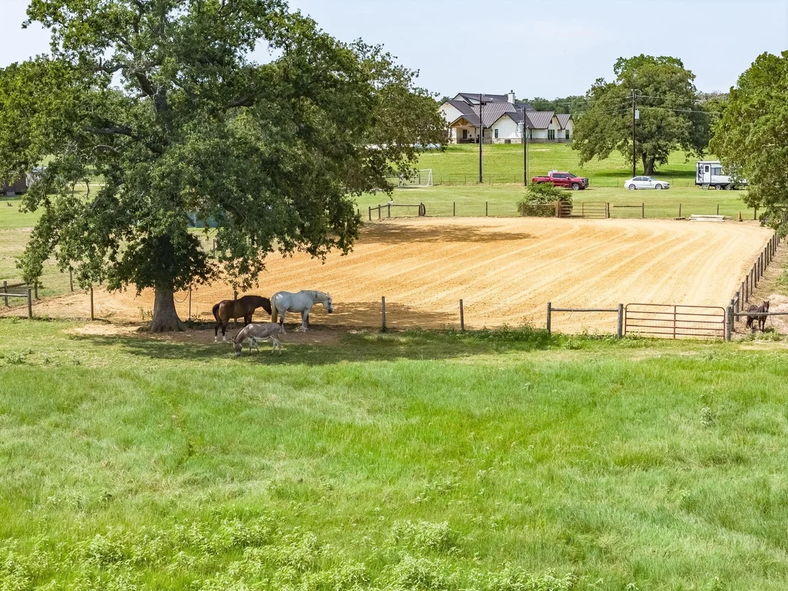 Photo of 2995 County Road 442