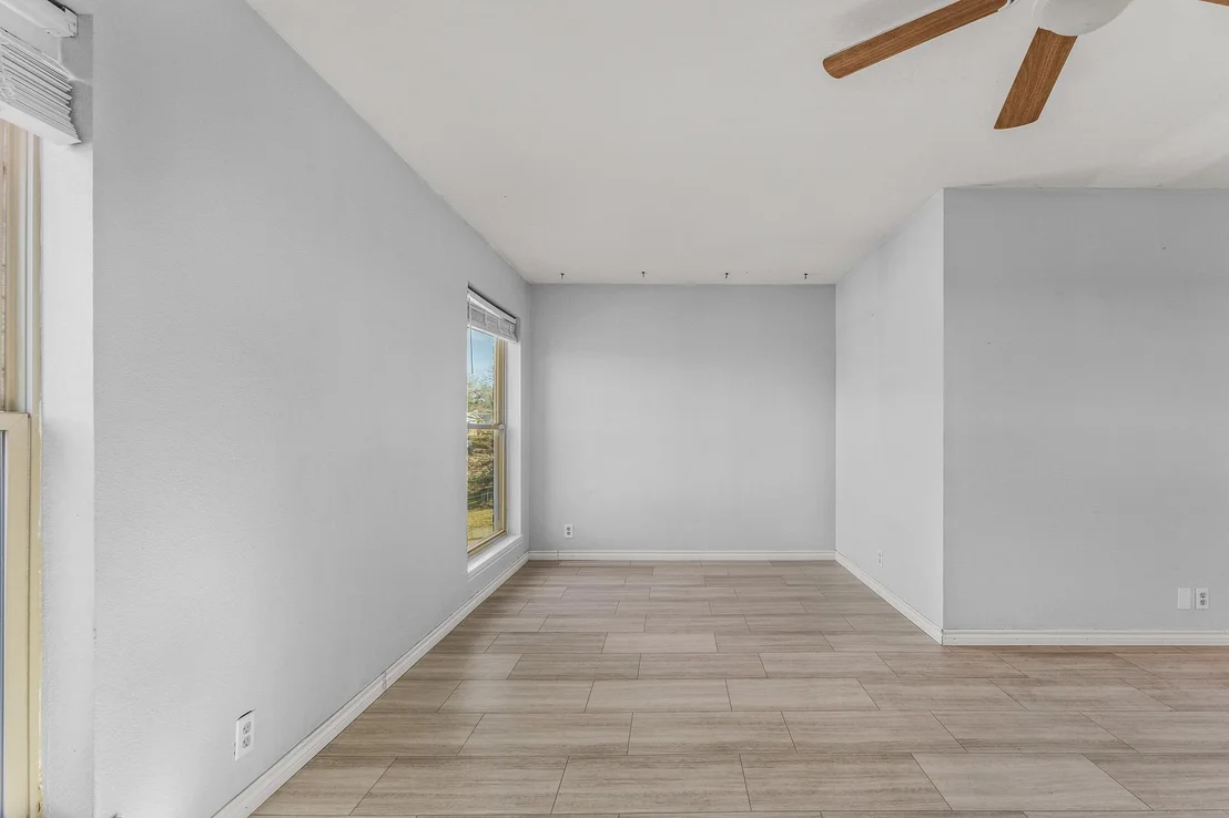 Photo of 4001 Trailwood DR