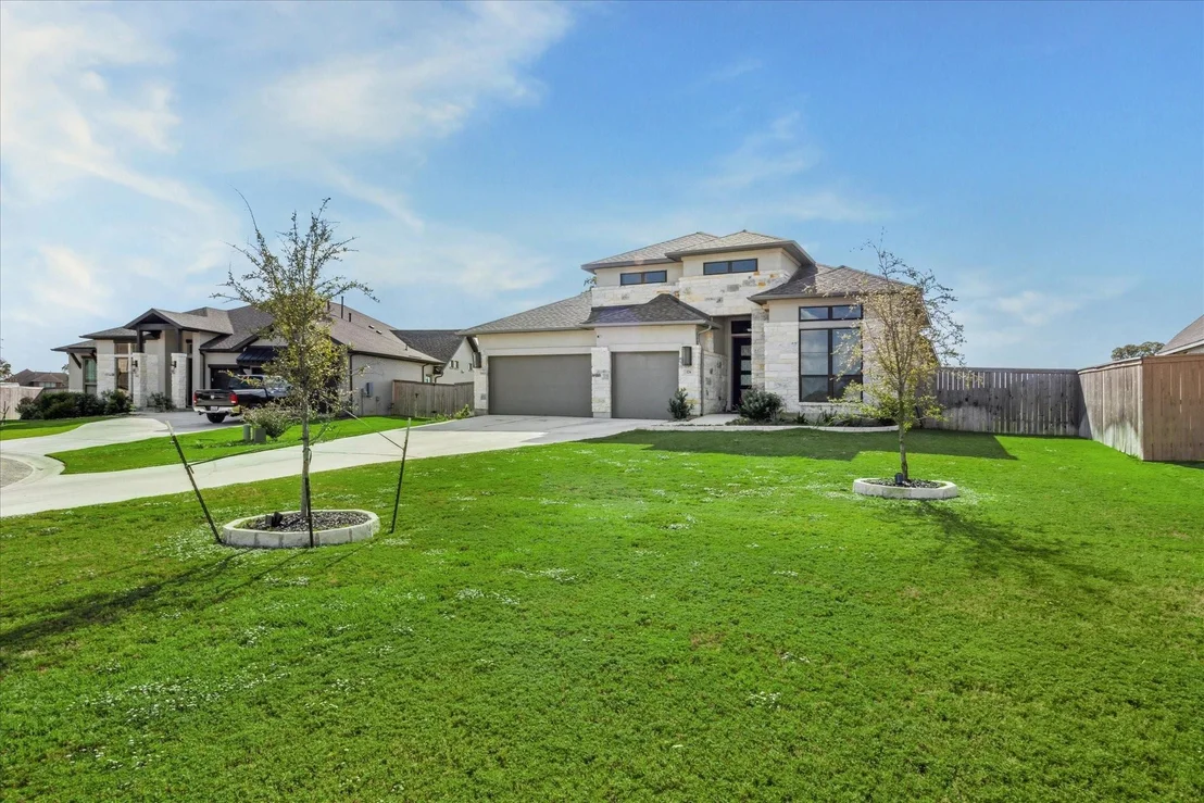 Photo of 178 Kellogg LN