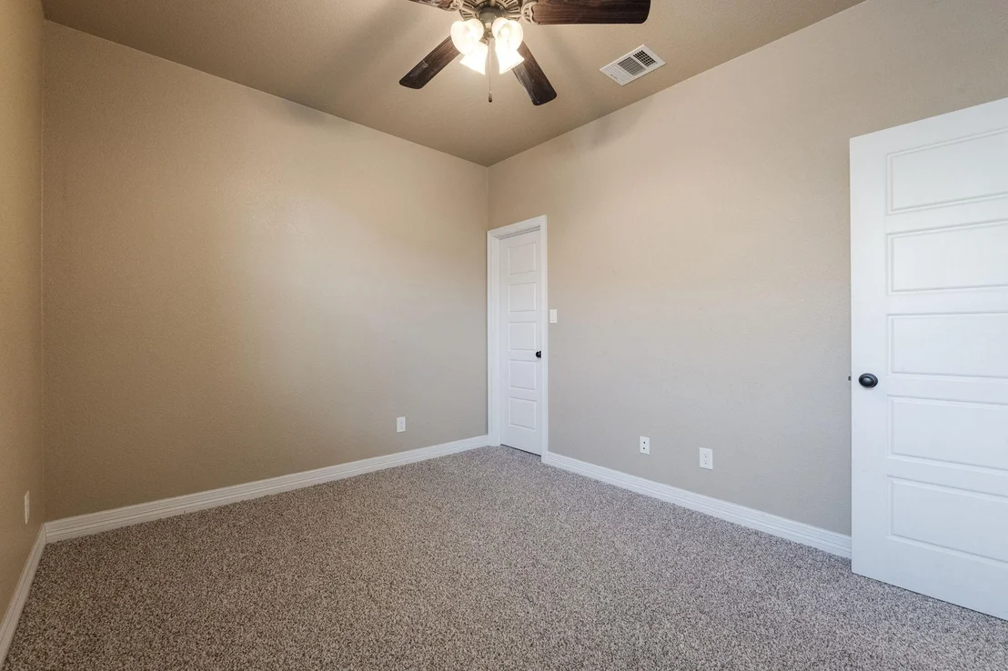 Photo of 8500 Platinum DR