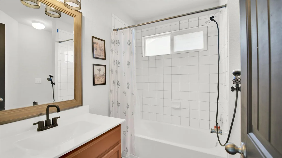Photo of 2208 Arborside DR