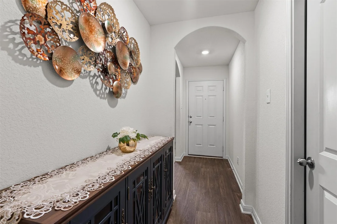 Photo of 212 Hyacinth WAY