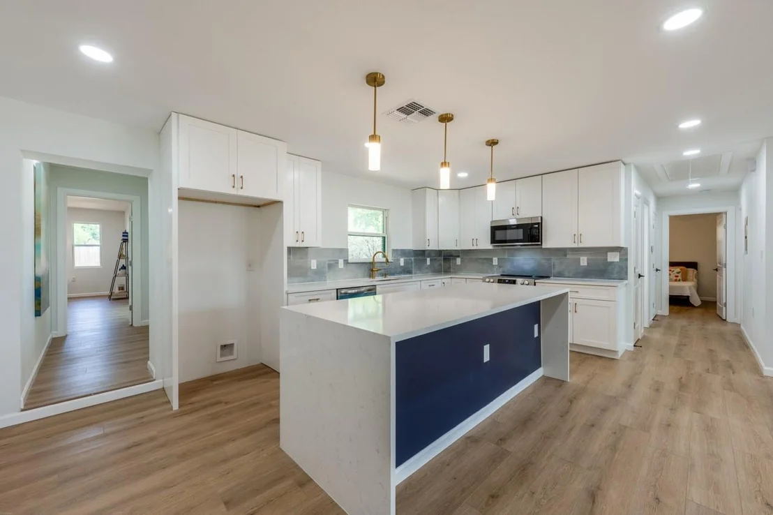 Photo of 106 Heron