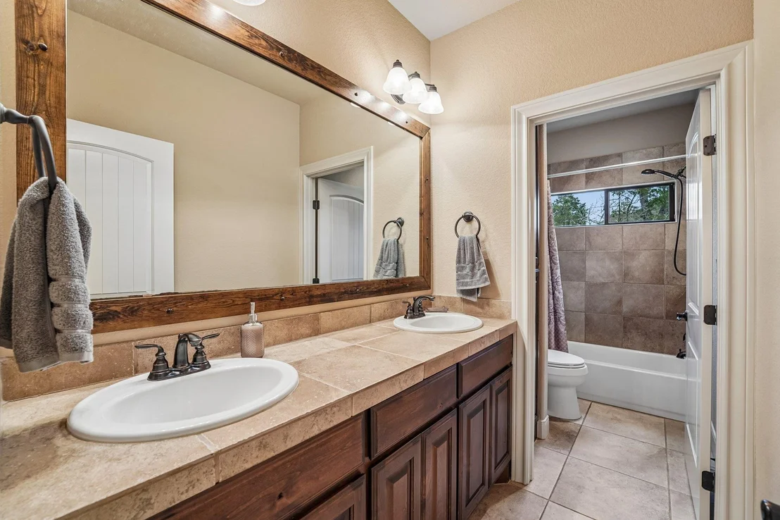 Photo of 132 Wagon WAY