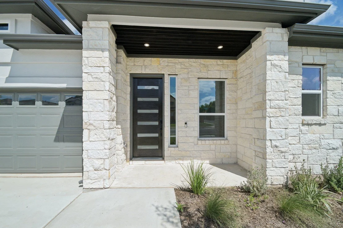 Photo of 1660 Cardinal LN