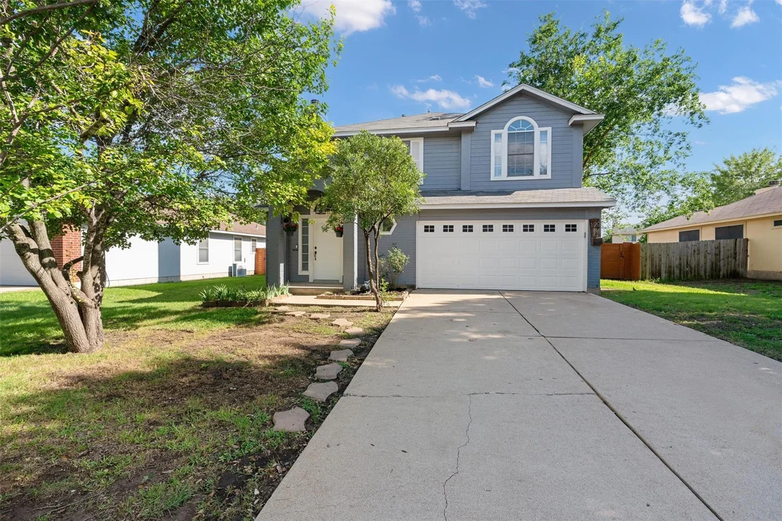 Photo of 120 Meadowside DR
