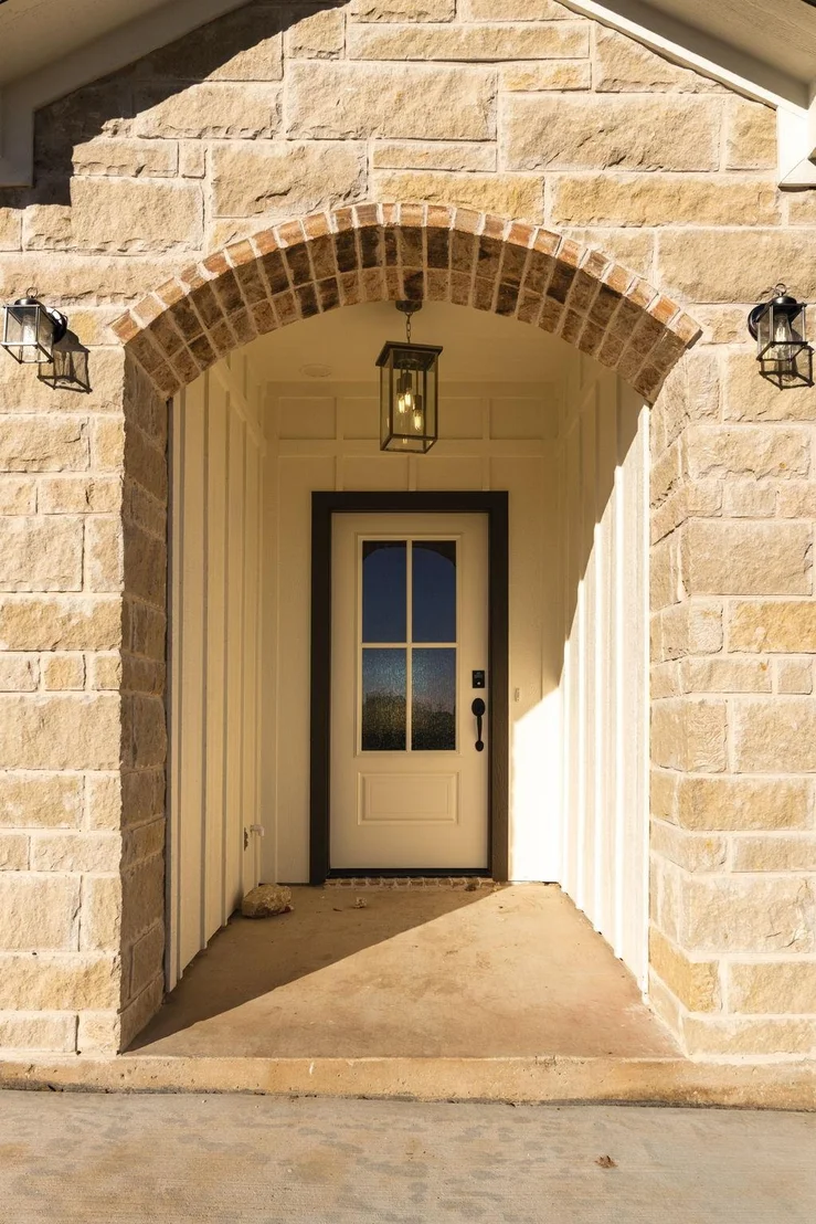 Photo of 2123 Blackhawk LOOP