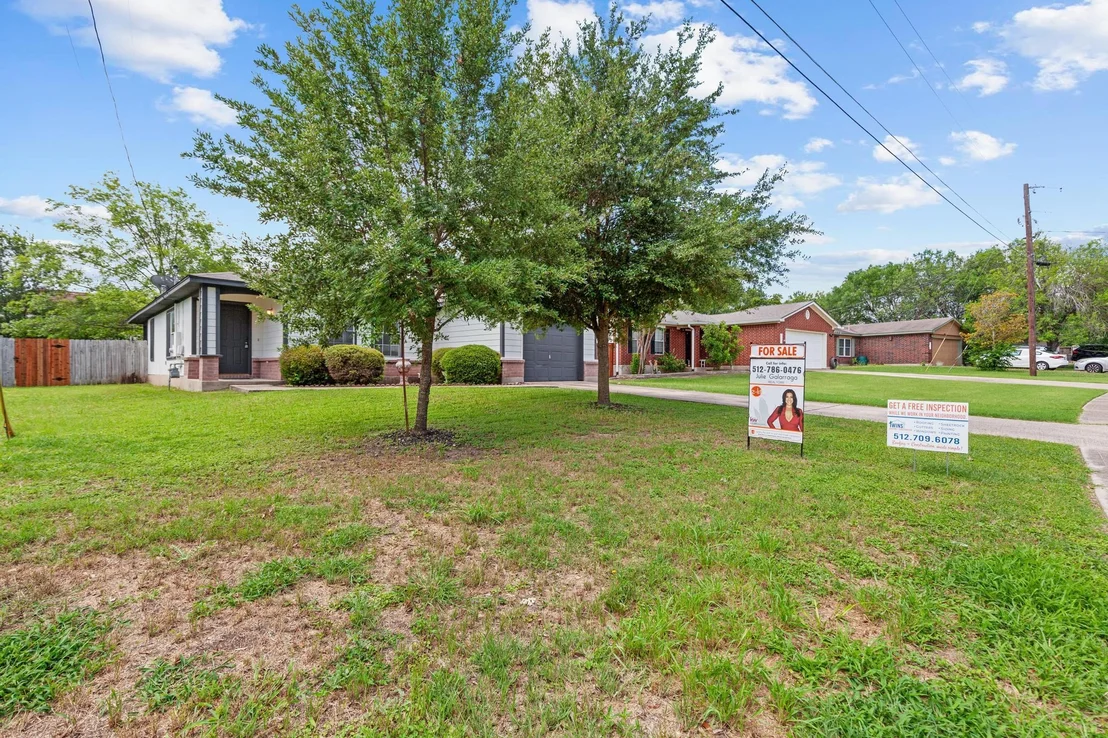Photo of 112 James Lin CIR