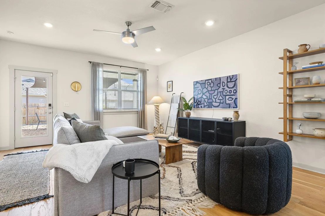 Photo of 2113 Ettalee CT