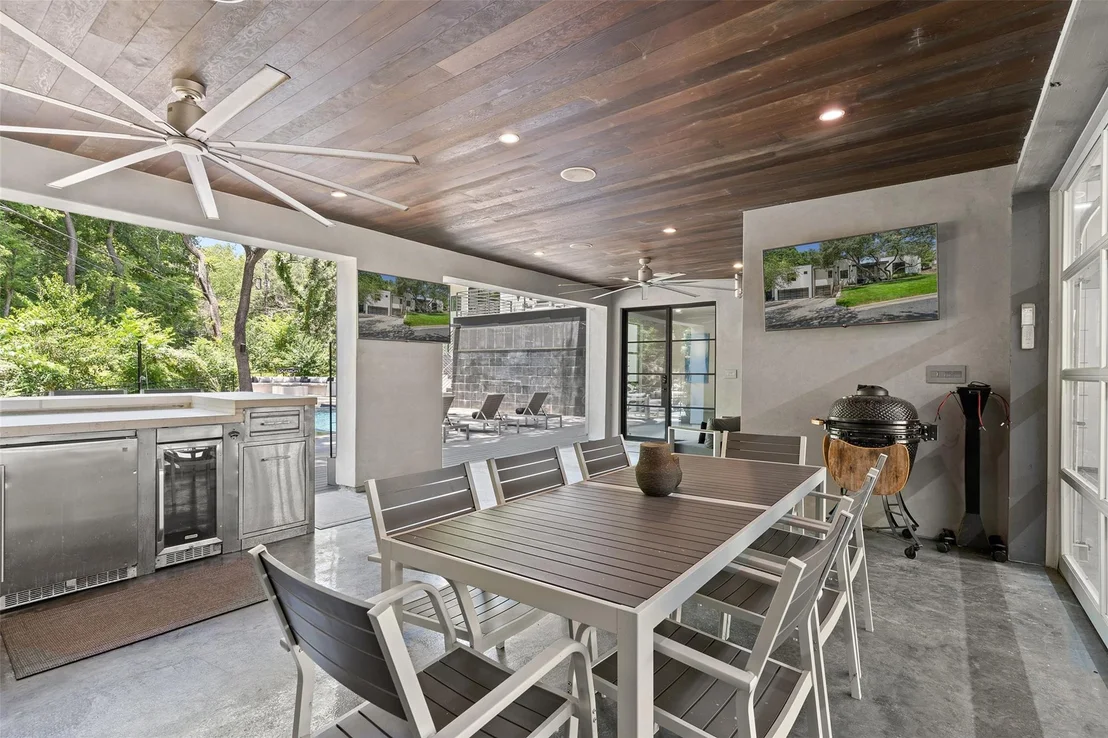 Photo of 4500 Edgemont DR