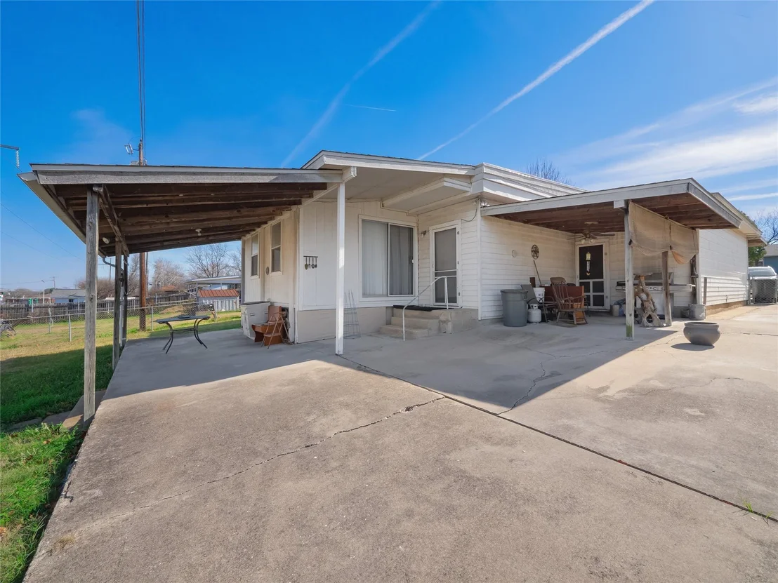 Photo of 1409 Zephyr RD