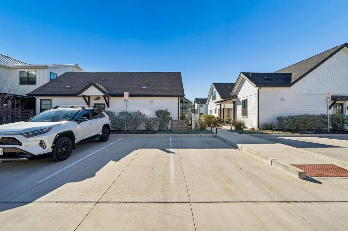 Photo of 3322 McCurdy ST