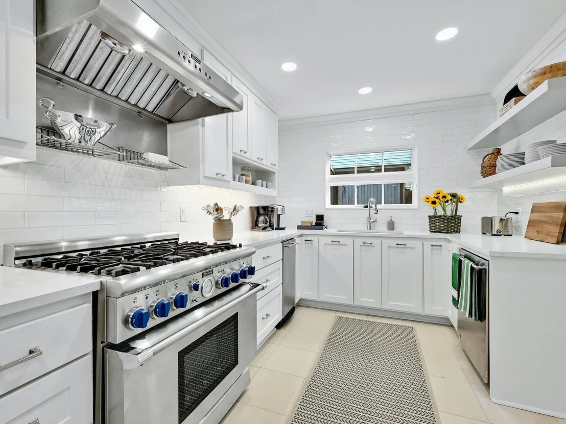 Photo of 2610 Jefferson ST