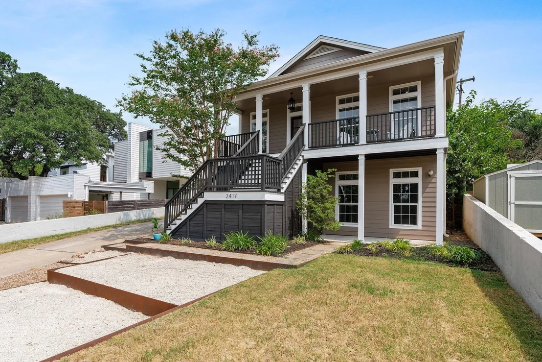 Photo of 2417 Euclid Ave