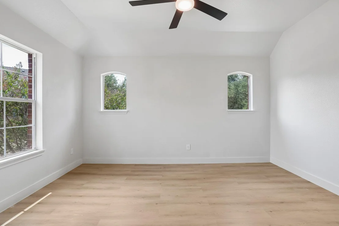 Photo of 12717 Lee Park LN
