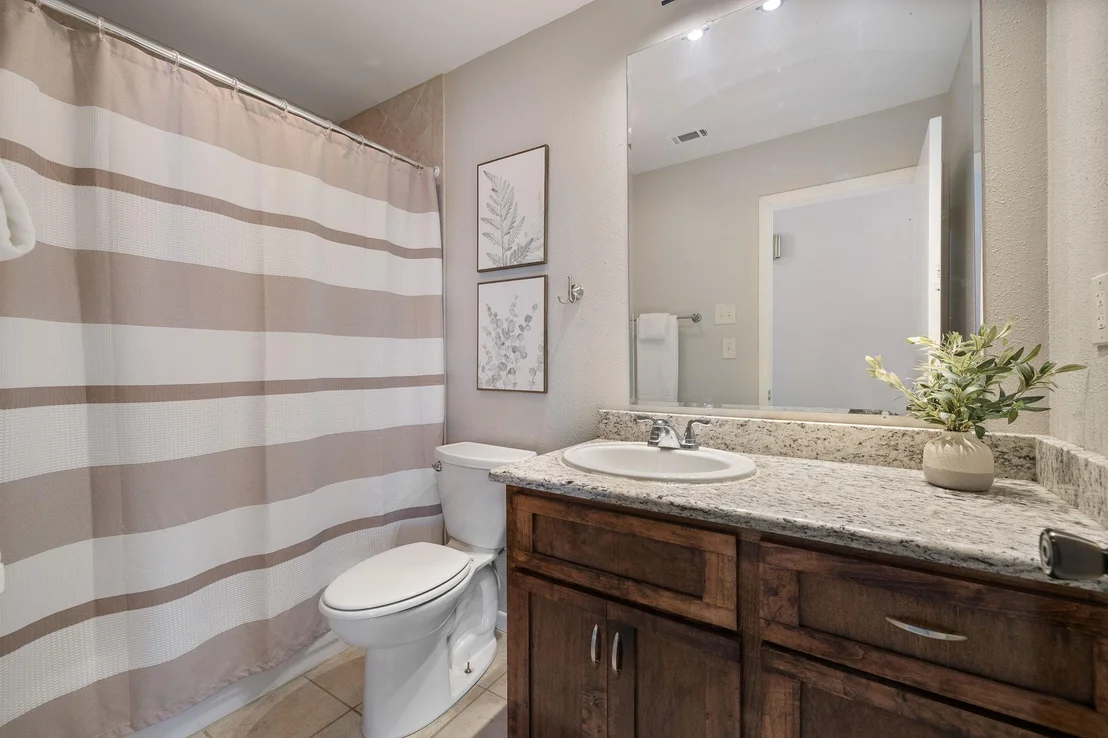 Photo of 306 Dove TRL
