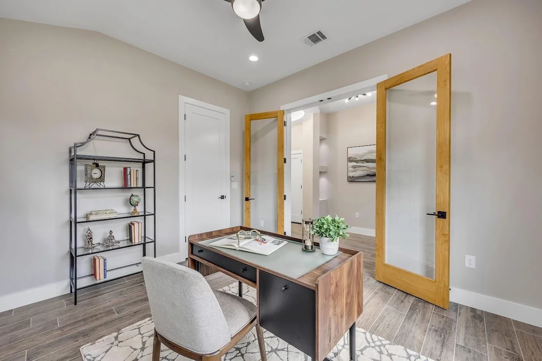 Photo of 704 Poe CIR