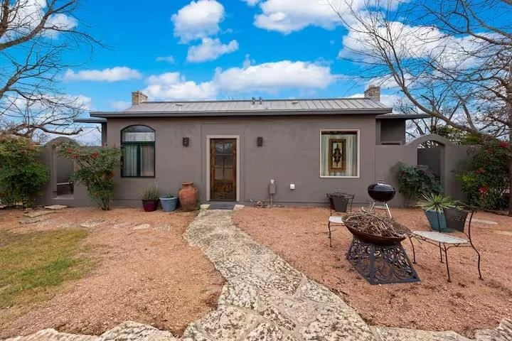 Photo of 406 Cross Mountain DR
